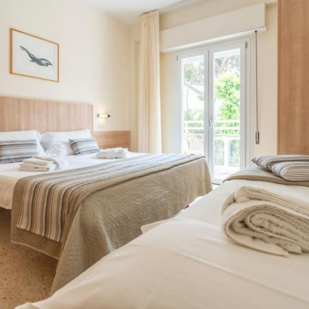Hotel Cormoran Ричоне Екстериор снимка
